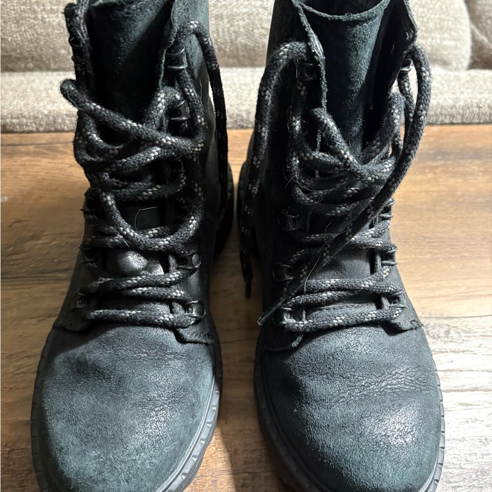 Sorel Black Ankle Boots for Women